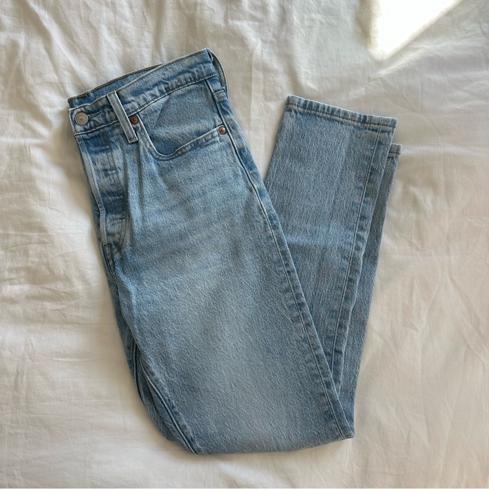 Levi's 501 Skinny - Picture 4 of 8